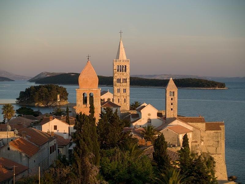 Apt. Old Town Rab Town Dış mekan fotoğraf